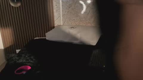 Liah online show from September 2025 09:15:02 PM