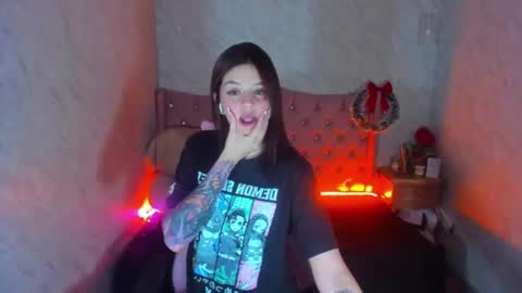  Lia  online show from December 2024 01:19:02 PM