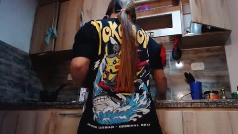 Liah Ferrer online show from September 2025 03:05:01 PM