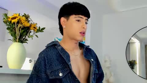 Snapshot of liam_055 chatting on October 2025 08:15:02 PM Liam online show from October 2025 08:15:02 PM