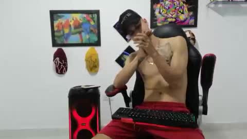 Andres online show from November 2025 11:04:02 PM