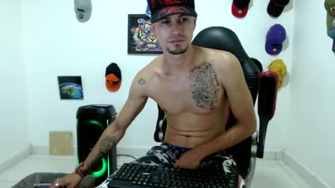 Andres online show from June 2026 10:14:01 PM