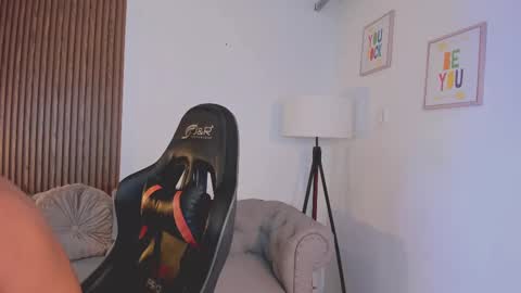 Liam Collins online show from October 2025 11:52:02 AM