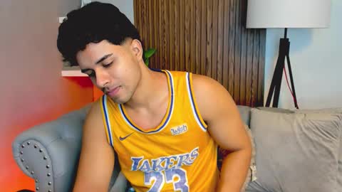 Liam Collins online show from November 2025 11:54:01 AM