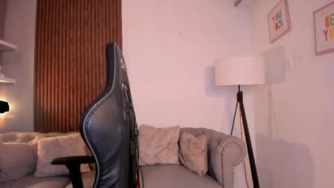 Liam Collins online show from May 2026 12:12:02 PM