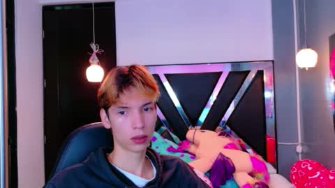 Snapshot of liam_green1 chatting on February 2026 12:02:02 PM liam_green1 online show from February 2026 12:02:02 PM