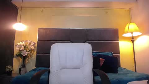 Liam online show from March 2025 07:18:01 PM