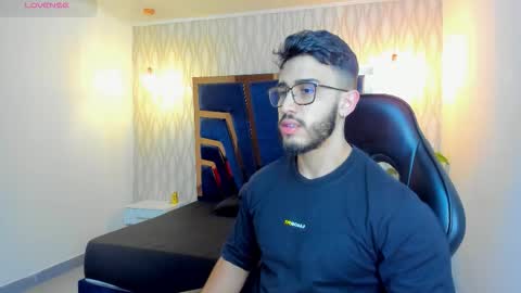 LIAM KLEIN online show from February 2026 11:29:02 AM