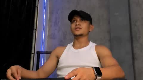 liam_knight online show from November 2025 02:15:02 AM