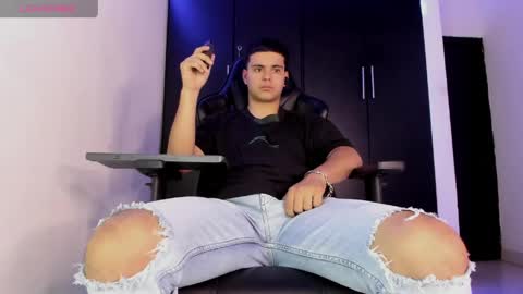 Liam online show from April 2026 04:24:02 AM