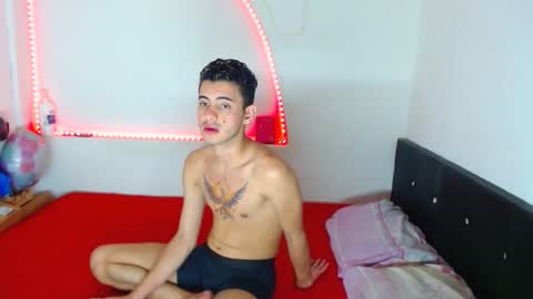 liam_mendoza online show from September 2025 04:33:02 AM