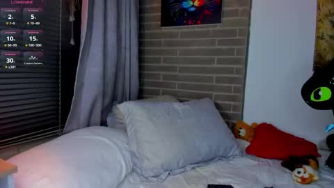 Snapshot of liam_oficial chatting on May 2026 02:20:02 AM liam online show from May 2026 02:20:02 AM