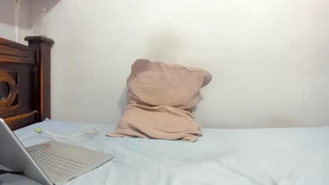 LIAM online show from September 2025 12:57:02 AM