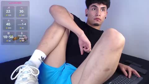 Liam online show from September 2025 04:25:01 AM