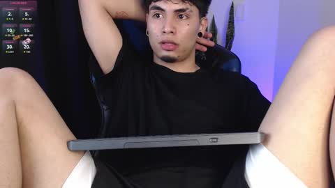 Liam online show from September 2025 05:32:01 AM