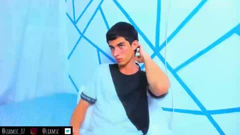liam_scott7 online show from September 2025 12:49:01 AM