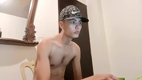 liam_smith00 online show from January 2025 09:04:02 AM