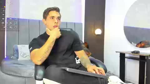 Snapshot of liam_walk chatting on September 2025 09:14:01 PM Liam online show from September 2025 09:14:01 PM