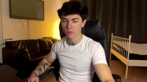 Liam online show from January 2026 02:32:01 PM