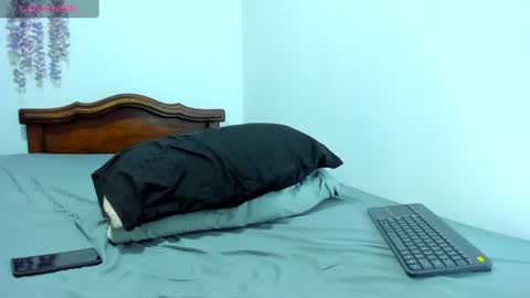 Snapshot of liammendoza98 chatting on June 2026 03:37:02 AM LIAM KAI online show from June 2026 03:37:02 AM
