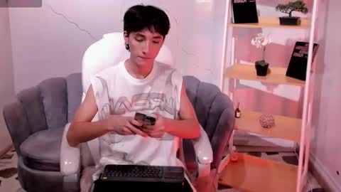 Snapshot of liampage_ chatting on October 2025 09:25:02 PM Liam Page online show from October 2025 09:25:02 PM