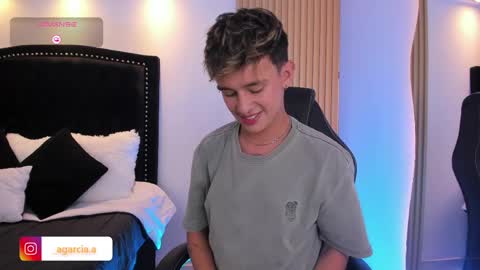 Snapshot of liamwild20 chatting on May 2026 05:03:01 AM liam online show from May 2026 05:03:01 AM