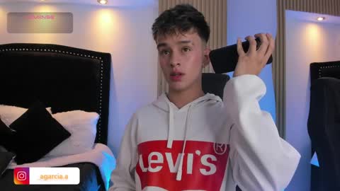 Snapshot of liamwild20 chatting on May 2026 04:51:01 AM liam online show from May 2026 04:51:01 AM