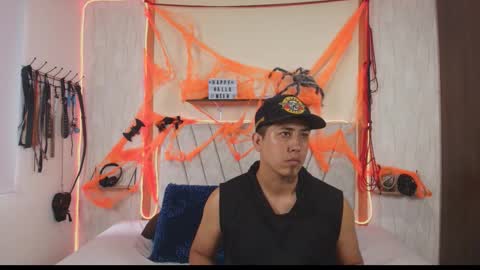 Snapshot of liana_asaff chatting on October 2025 07:03:02 PM Mistress Liana - Sir Asaf online show from October 2025 07:03:02 PM