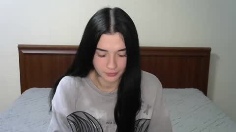 Snapshot of liana_diva chatting on February 2025 11:04:01 PM liana_diva online show from February 2025 11:04:01 PM
