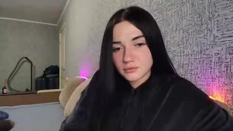 liana_diva online show from November 2025 08:08:01 PM