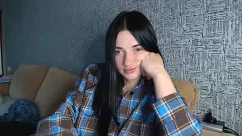 liana_diva online show from April 2026 01:38:01 PM