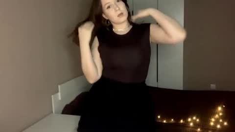 Sofia online show from March 2026 04:18:01 PM