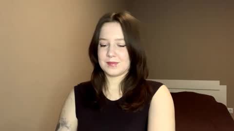 Sofia online show from April 2026 04:18:01 PM