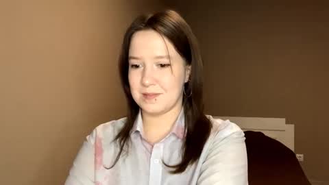 Sofia online show from April 2026 04:25:01 PM