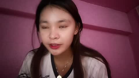 Snapshot of lianadeschomp chatting on May 2026 12:07:02 AM Diana online show from May 2026 12:07:02 AM