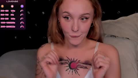 Snapshot of lianafleen chatting on February 2025 09:47:02 PM your sweet Liana online show from February 2025 09:47:02 PM