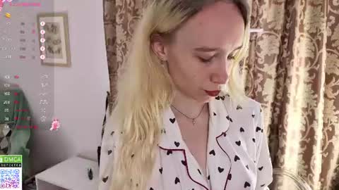 Snapshot of liane_bennet chatting on June 2026 08:08:02 AM Sofia online show from June 2026 08:08:02 AM