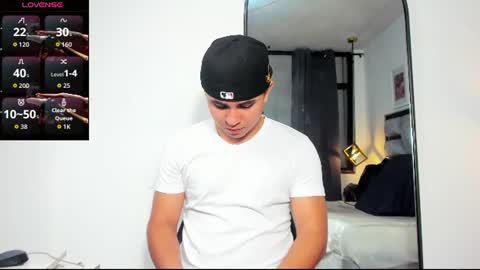 lianfox_ online show from July 2026 02:32:02 PM