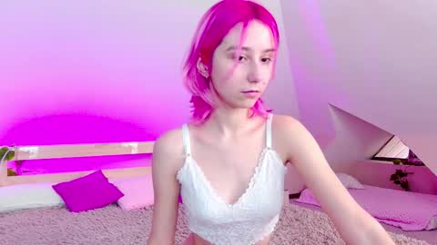 Lian online show from November 2025 06:44:01 AM