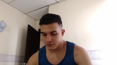 Liamstonne online show from March 2026 08:23:02 PM