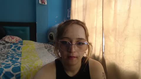 Snapshot of liaroberts1 chatting on January 2025 04:06:01 PM Lia Roberts online show from January 2025 04:06:01 PM