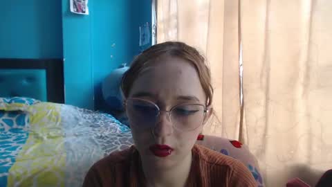 Snapshot of liaroberts1 chatting on January 2025 03:04:02 PM Lia Roberts online show from January 2025 03:04:02 PM