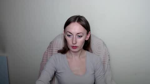 Lia online show from April 2026 12:19:02 PM