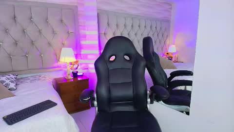 Snapshot of liathompson_fg chatting on February 2026 07:40:01 PM Lia online show from February 2026 07:40:01 PM