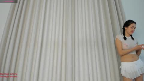 Snapshot of liavee chatting on January 2025 03:33:01 AM Lia online show from January 2025 03:33:01 AM