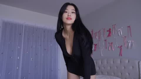 Lia online show from May 2026 02:42:02 AM