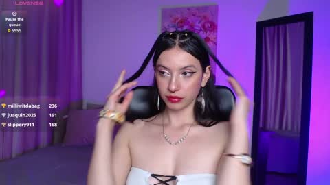 lia online show from January 2025 03:43:01 PM