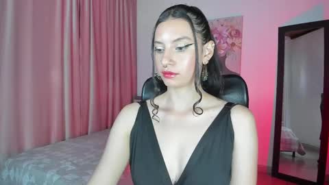 lia online show from February 2025 06:44:01 PM