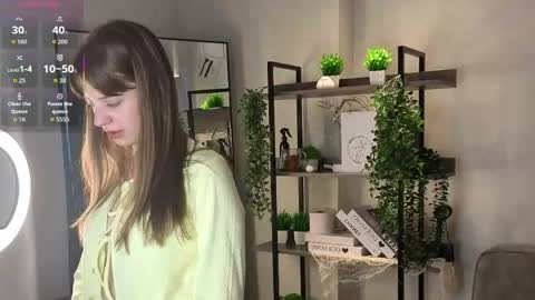 Snapshot of libbienoffsinger chatting on June 2026 07:03:01 AM Ada online show from June 2026 07:03:01 AM
