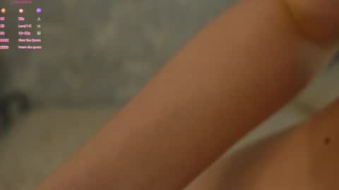 Elena online show from October 2025 03:49:02 AM